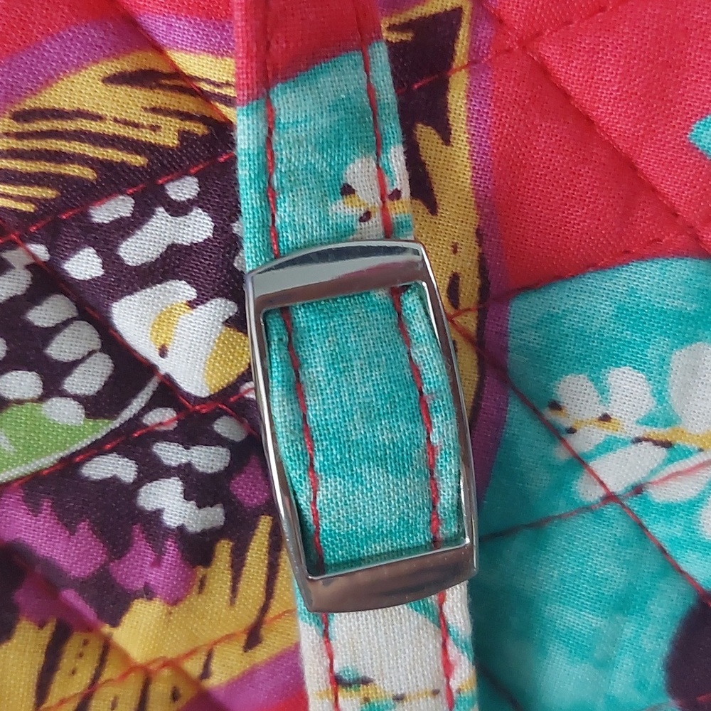SOLD!! VERA BRADLEY - Picture 12 of 12
